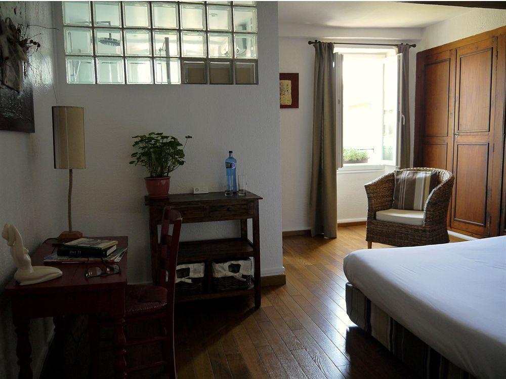 アルジェレス・シュル・メール ロスタル Bed & Breakfast エクステリア 写真